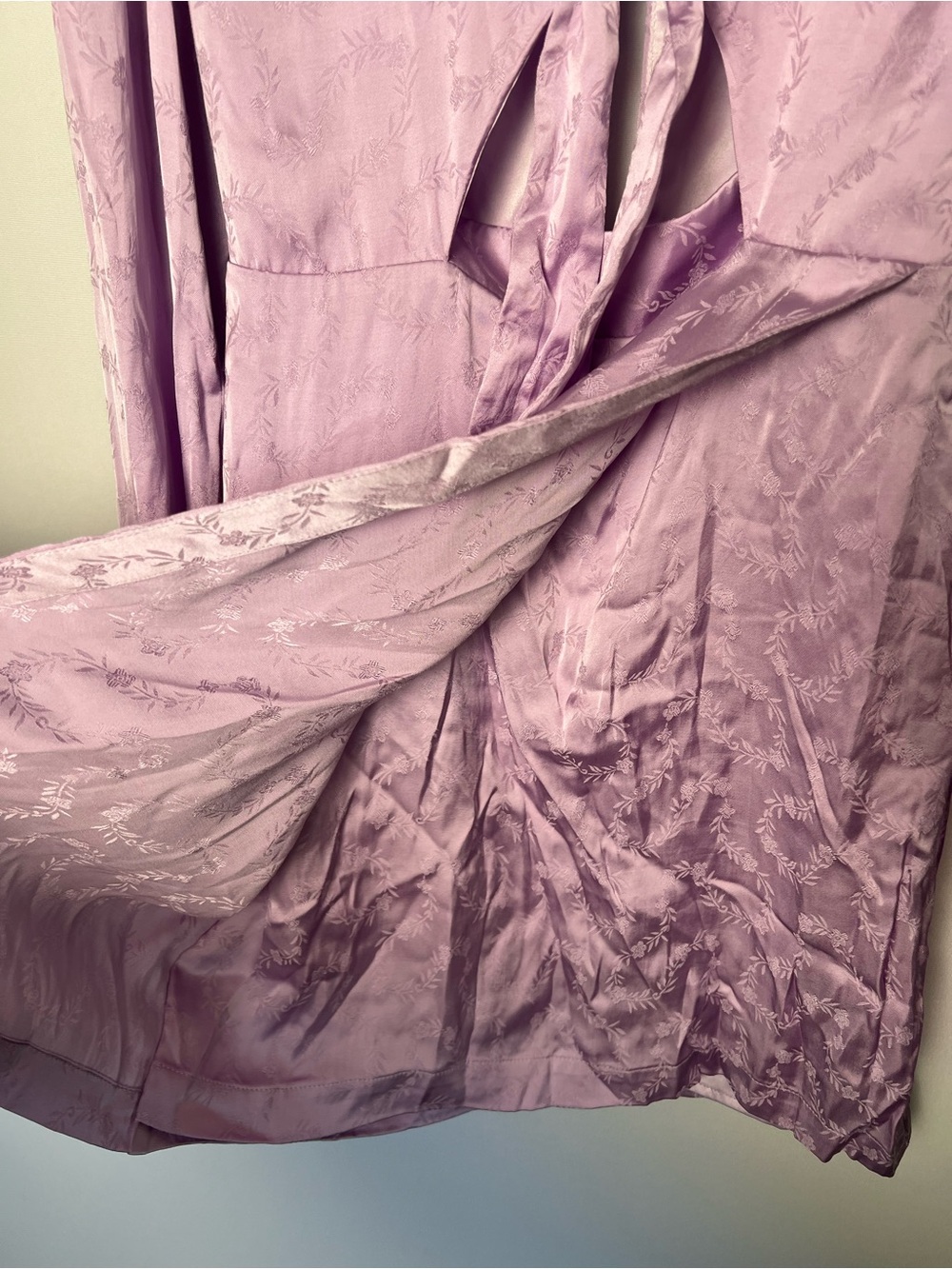 Lovers + Friends Elaine Satin Mini Dress Lilac Purple Floral Tie Front Lined XS - Picture 8 of 12